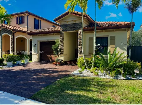 536 SE 33rd Ter, Homestead, FL 33033