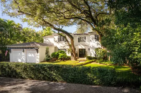 7260 Erwin Rd, Coral Gables, FL 33143