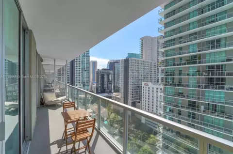 1111 SW 1st #2015N, Miami, FL 33130