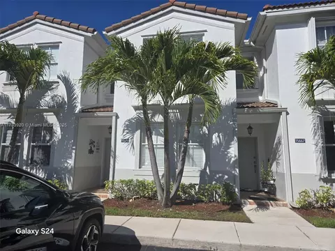 15675 SW 40th St #255, Miramar, FL 33027