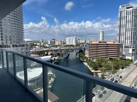 185 SW 7 St #1501, Miami, FL 33130