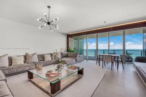 360 Ocean Dr #902S, Key Biscayne, FL 33149
