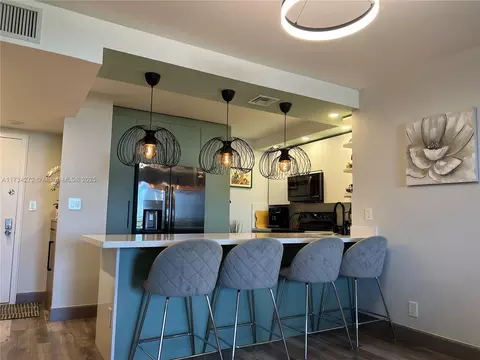 600 Three Islands Blvd #504, Hallandale Beach, FL 33009