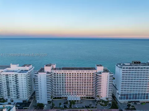 5555 Collins Ave #15Z, Miami Beach, FL 33140
