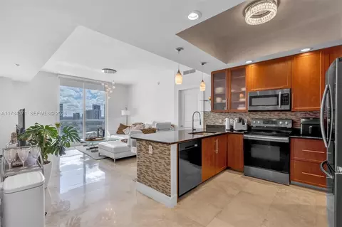 315 NE 3rd Ave #1804, Fort Lauderdale, FL 33301