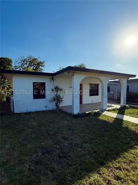 670 E 46th St, Hialeah, FL 33013