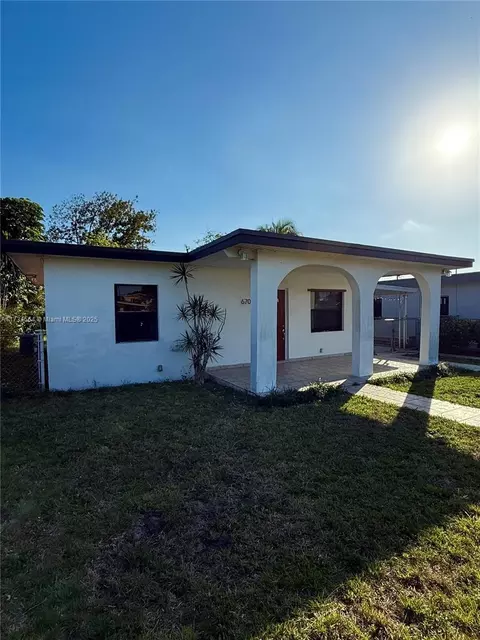 670 E 46th St, Hialeah, FL 33013