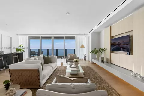 2901 Collins Ave #1001, Miami Beach, FL 33140