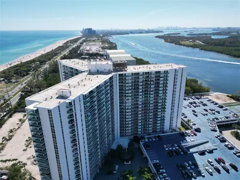 100 Bayview Dr #1626, Sunny Isles Beach, FL 33160