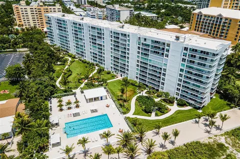 607 Ocean Dr #10J, Key Biscayne, FL 33149 photo 31
