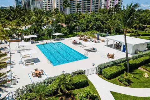 607 Ocean Dr #10J, Key Biscayne, FL 33149 photo 28