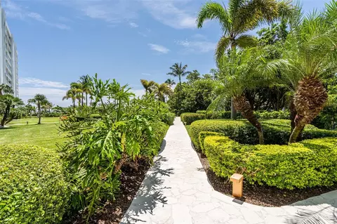 607 Ocean Dr #10J, Key Biscayne, FL 33149 photo 34