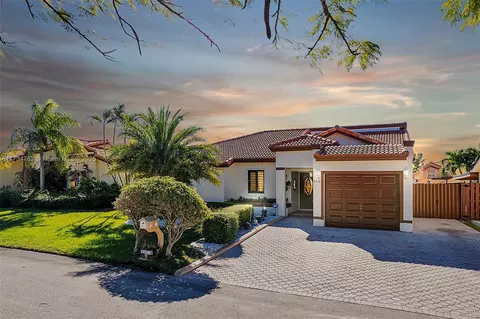 8538 SW 207th Ter, Cutler Bay, FL 33189