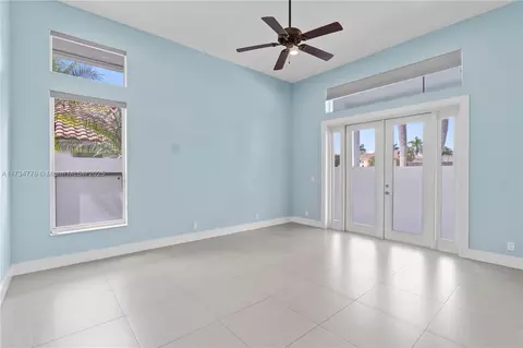 Living - 10575 E Key Dr, Boca Raton, FL 33498 photo 7 of 7