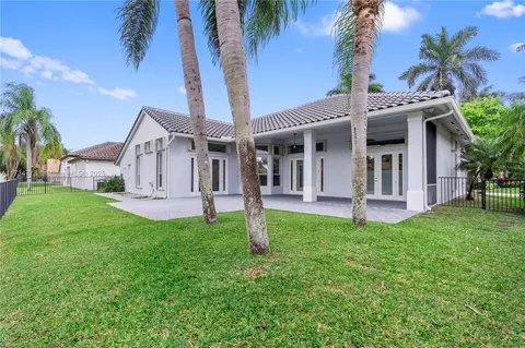 Exterior - 10575 E Key Dr, Boca Raton, FL 33498 photo 6 of 9