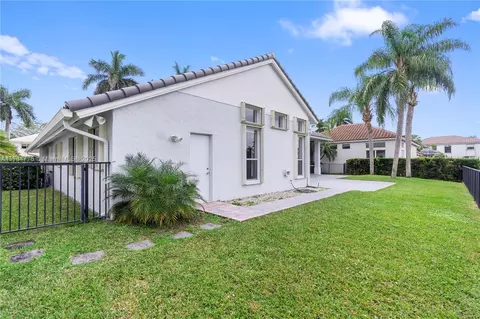 Exterior - 10575 E Key Dr, Boca Raton, FL 33498 photo 8 of 9