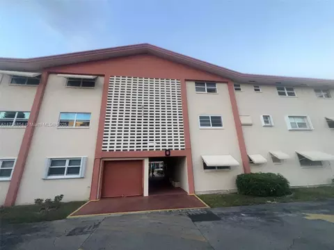 5300 Washington St #O229, Hollywood, FL 33021