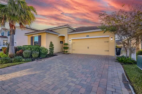 1322 Oak Crst, Davenport, FL 33837
