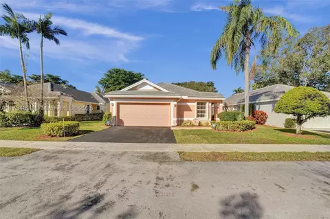 2907 Quail Run Ln, Davie, FL 33328