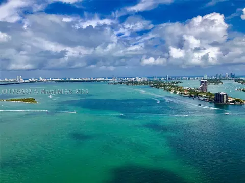 1800 N Bayshore Dr #4007, Miami, FL 33132