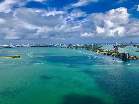 1800 N Bayshore Dr #4007, Miami, FL 33132