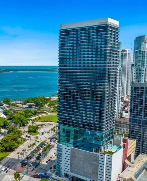 398 NE 5th St #1510, Miami, FL 33132