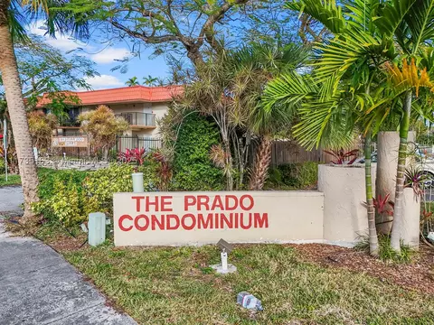10641 SW 108th Ave #2E, Miami, FL 33176