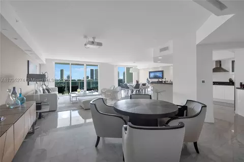 3301 NE 183rd St #2204, Aventura, FL 33160