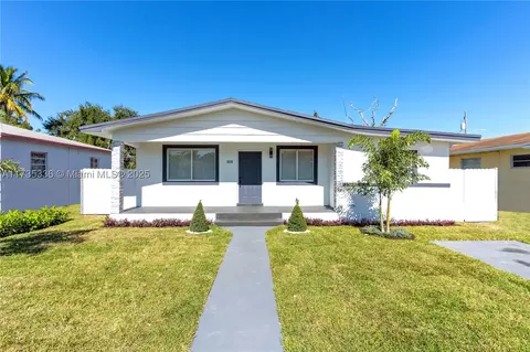 1111 NW 75th St, Miami, FL 33150