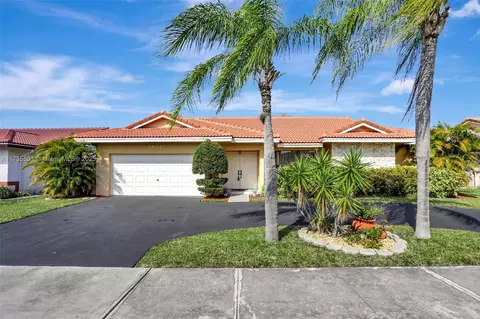 7671 NW 23rd St, Margate, FL 33063