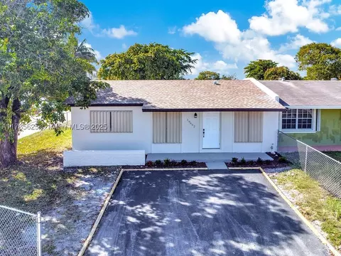 19602 NW 29th Pl #19602, Miami Gardens, FL 33056