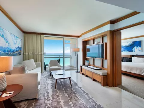 6801 Collins Ave #717, Miami Beach, FL 33141