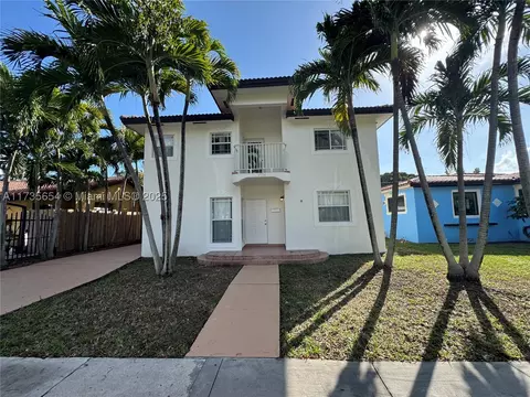 1936 SW 18th St, Miami, FL 33145
