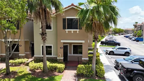 22411 SW 88th Pl #16-26, Cutler Bay, FL 33190