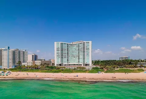 7135 Collins Ave #1803, Miami Beach, FL 33141