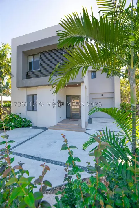3480 Oak Ave, Coconut Grove, FL 33133