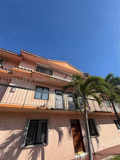2186 W 60th St #20213, Hialeah, FL 33016