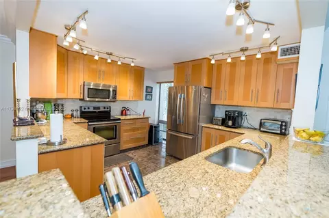 6619 Burning Wood Dr #274, Boca Raton, FL 33433