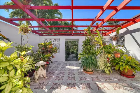 5440 SW 99th Ave, Miami, FL 33165