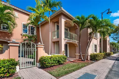 6740 NW 114th Ave #704, Doral, FL 33178