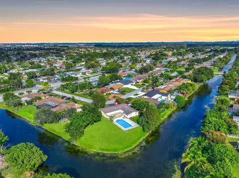3124 Canal Rd, Miramar, FL 33025