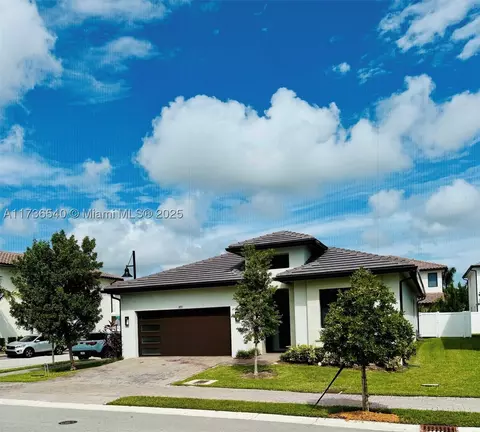 8195 NW 45th St, Doral, FL 33166