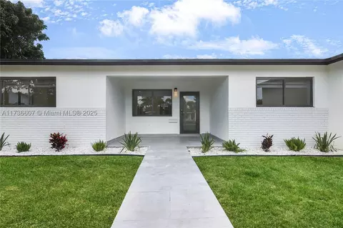 6740 SW 12th St, Pembroke Pines, FL 33023