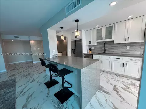18081 Biscayne Blvd #1501, Aventura, FL 33160