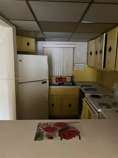 Kitchen - Undisclosed, Hialeah, FL 33012 photo 1 of 1