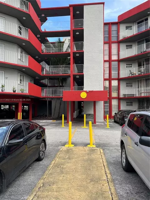Other - Undisclosed, Hialeah, FL 33012 photo 1 of 3