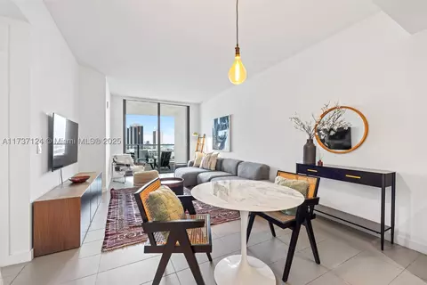 1600 NE 1st Ave #1201, Miami, FL 33132