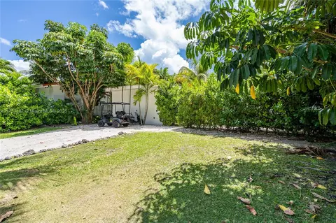 385 Harbor Ct, Key Biscayne, FL 33149 photo 6