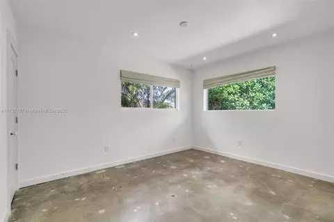 385 Harbor Ct, Key Biscayne, FL 33149 photo 33