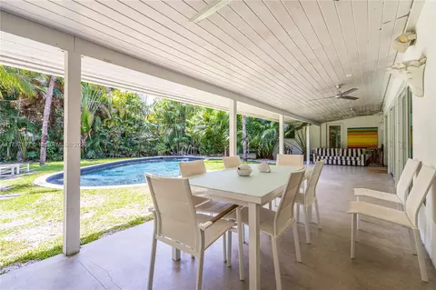 385 Harbor Ct, Key Biscayne, FL 33149 photo 13